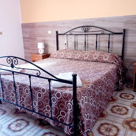 Baffos House Apartment Marsala Bagian luar foto